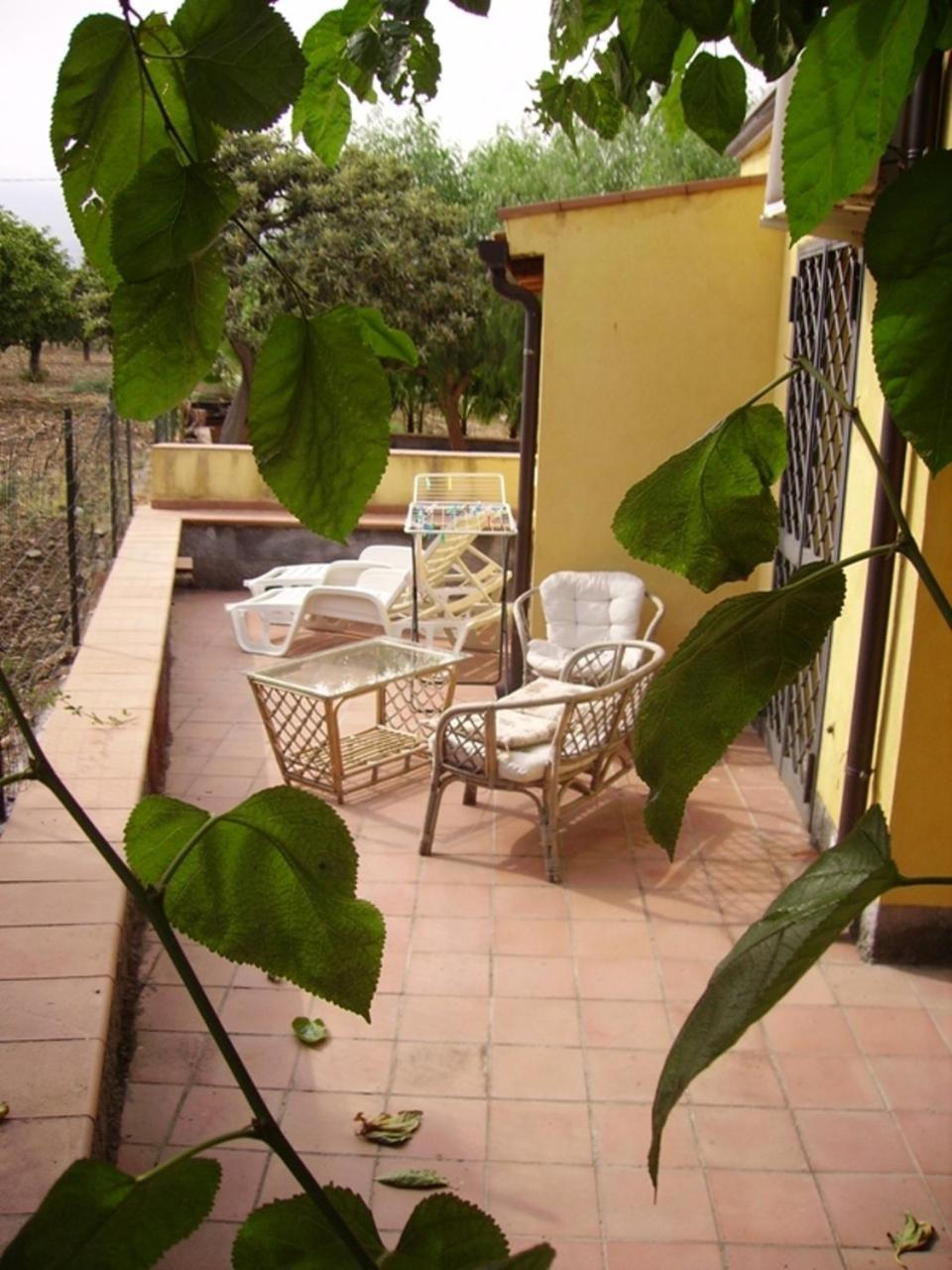 Oasi Del Fiumefreddo Villa ฟิวเมเฟรดโด ดิ ชิซิเลีย ภายนอก รูปภาพ